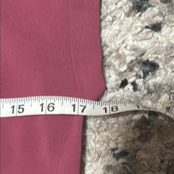 Express Red Pleated Cap Sleeve Blouse with Mandarin Collar - Picture 7 of 8